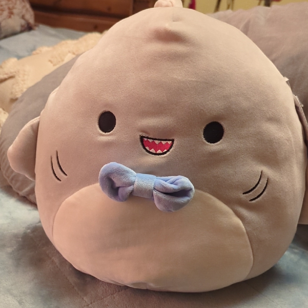 Squishmallows Gray Shark with Blue Bow